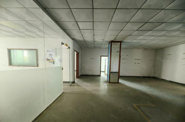 大冚原房东独院5400平方一楼7.5米