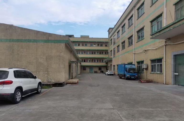 黄江镇中心原房东独院标准工业用地厂房7000平实际面积出租