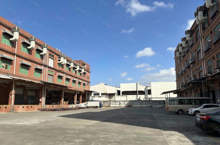 带一整排卸货平台，独院12000平，单层4000平厂房出租