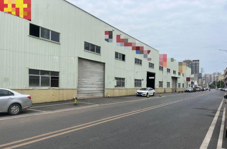 黄江靠深圳新出滴水9米带牛角钢结构5300平方厂房出租