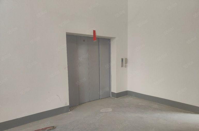 红本独门独院厂房出租27000平方，黄江靠常平可整租可分租