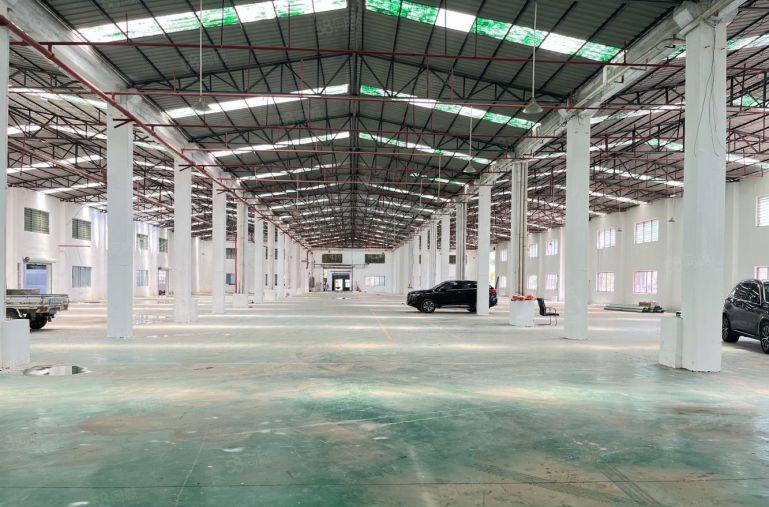 黄江新出原房东独院厂房空地超大工业用地周边没居民。大小可分租