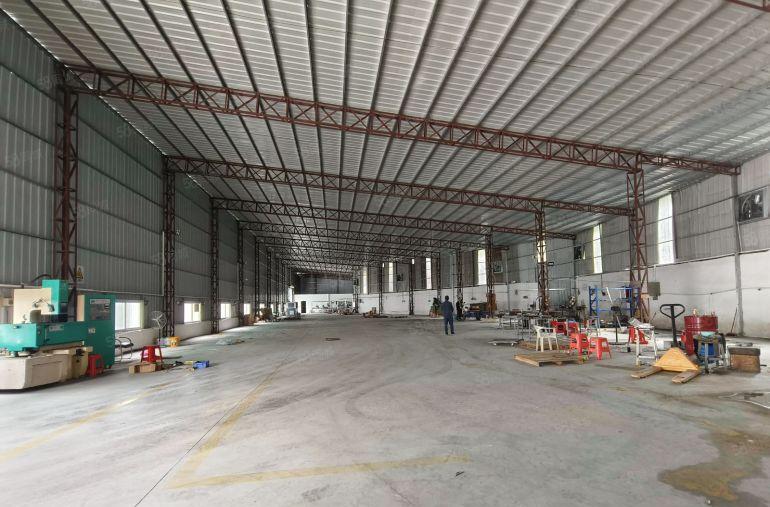 黄江新空单一层7米高独院厂房，3100平现成装修水电全空地大