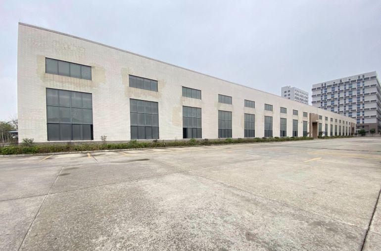 厂房出租  超及漂亮独院   原房东  红本 空地2万