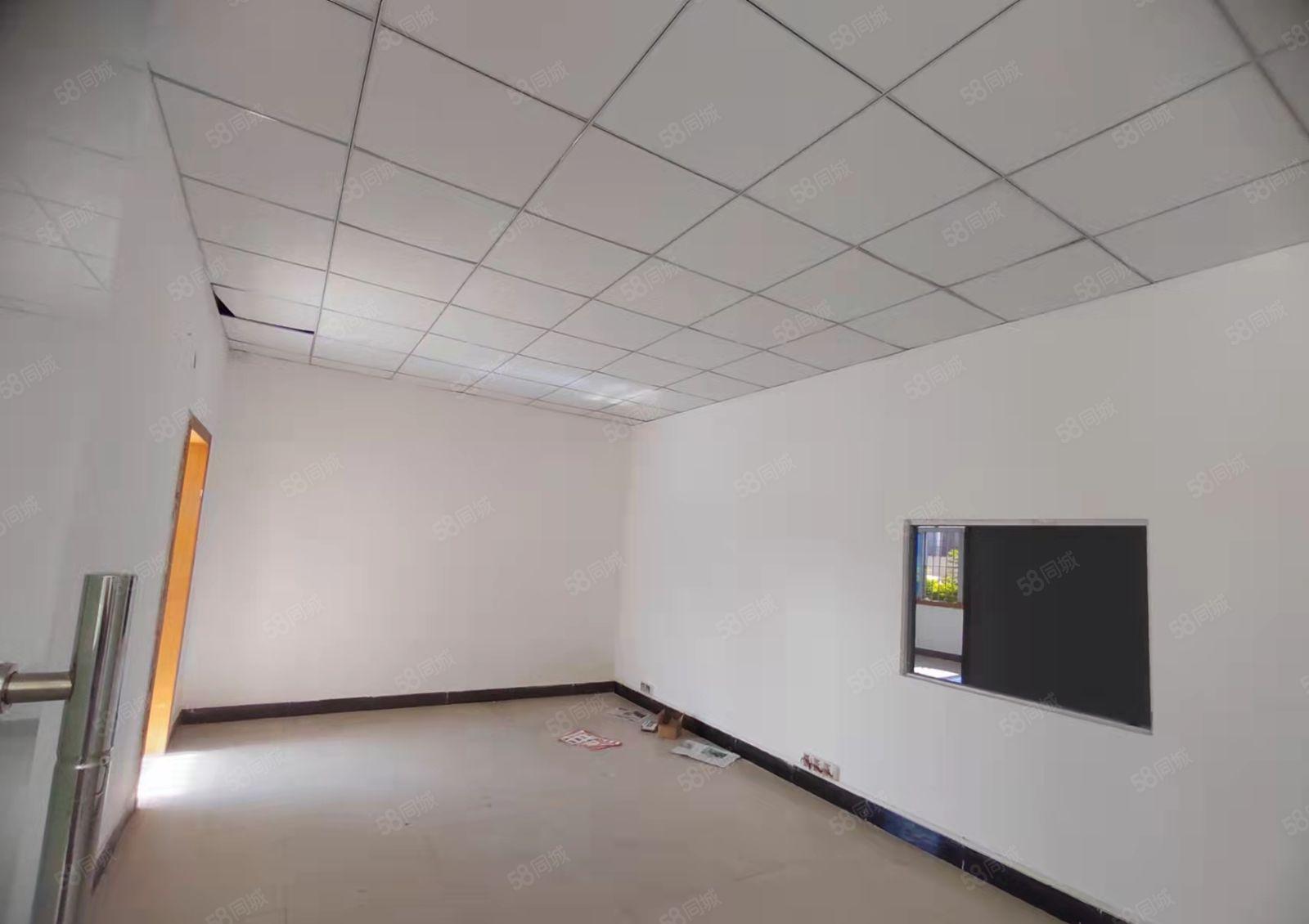 黄江临近深圳公明塘厦厂房一楼出租，滴水6.5米带有现成行吊