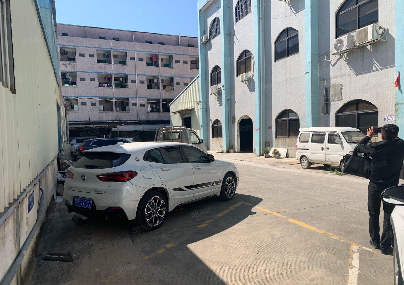 黄江镇成熟工业园分租一楼2200平方米