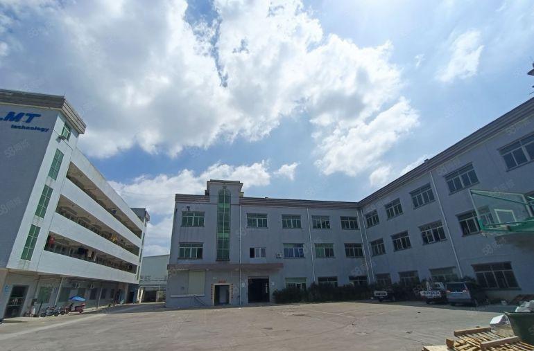 黄江北岸自有厂房2000平带大气前台豪华装修可低价甩