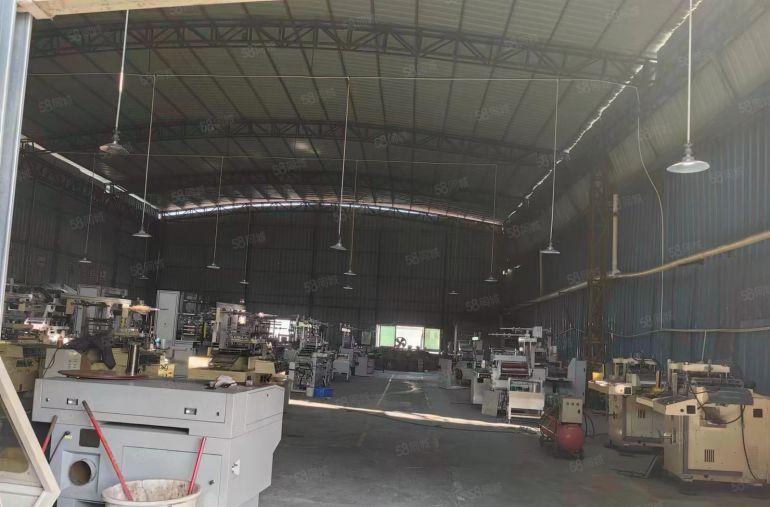 高速路口旁 大岭山镇大岭村原房东院单一层钢构700平厂房出租