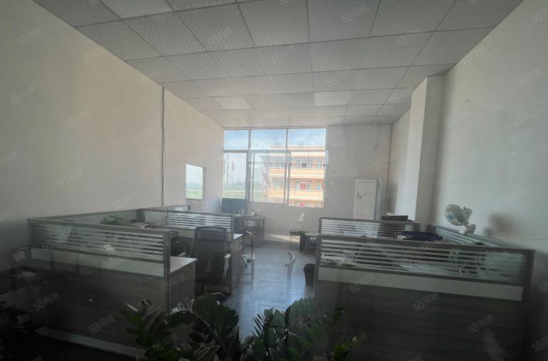 大岭山镇楼上2400平带办公室，10元以内出租可做污染行业