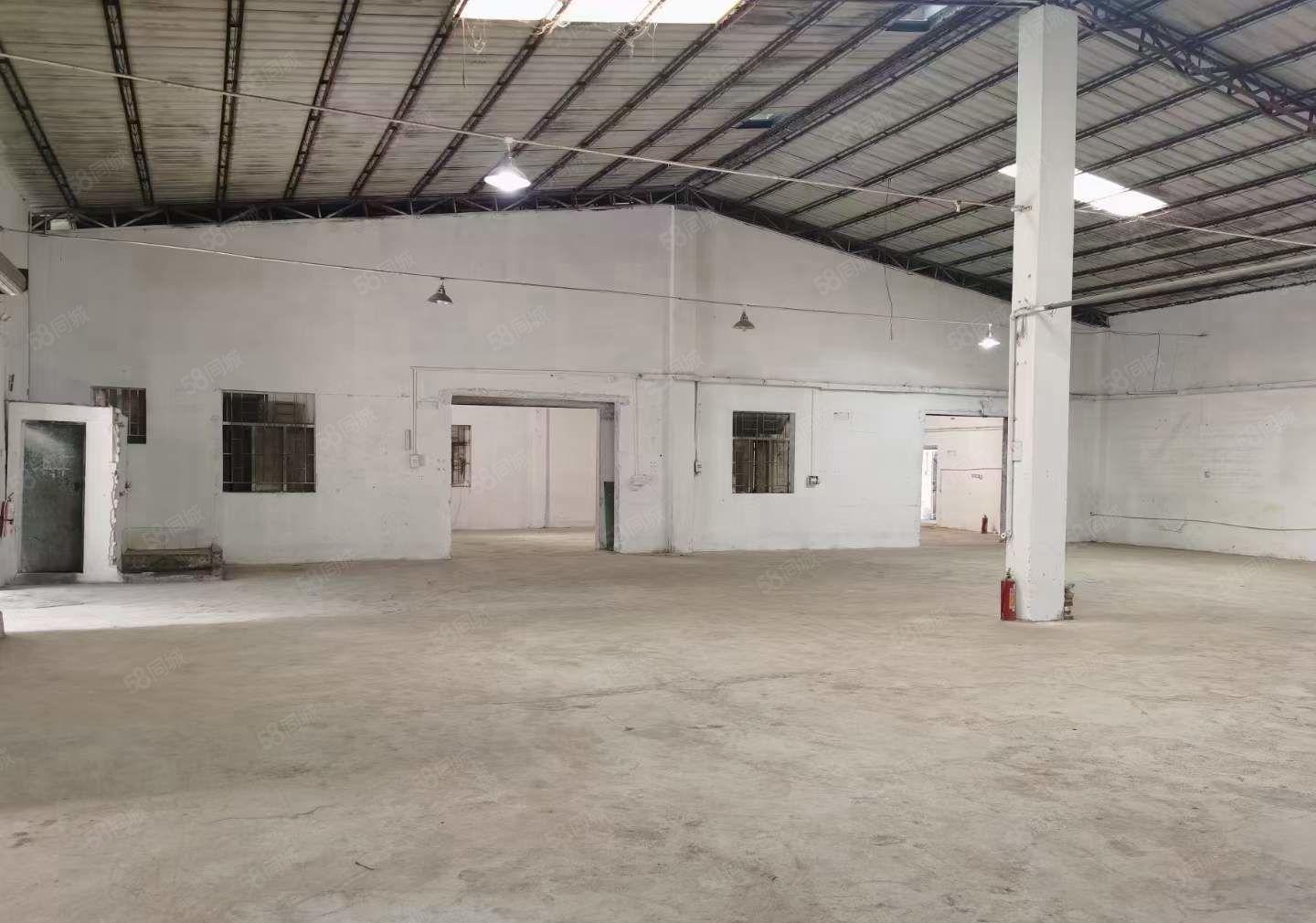 大岭山划算单一层880平方厂房，低价出租，可签十年