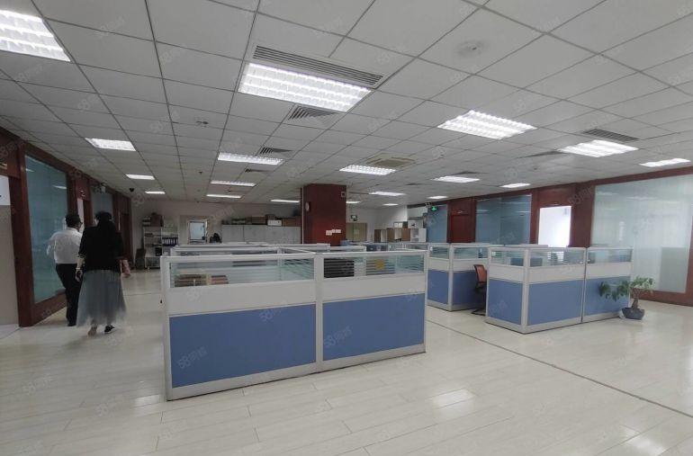 大岭山工业区原房东红本厂房2楼800平出租精装修实际面积可分