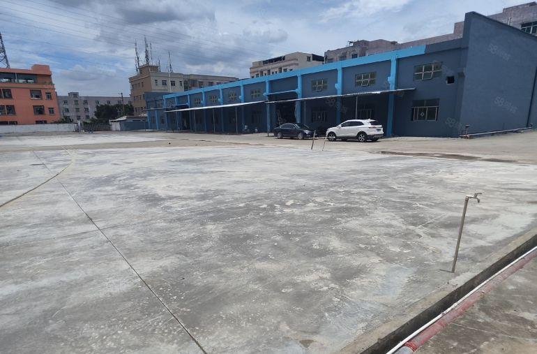 大岭山靠深圳原房东独院砖墙到顶10米高，带航车2部，可办环评