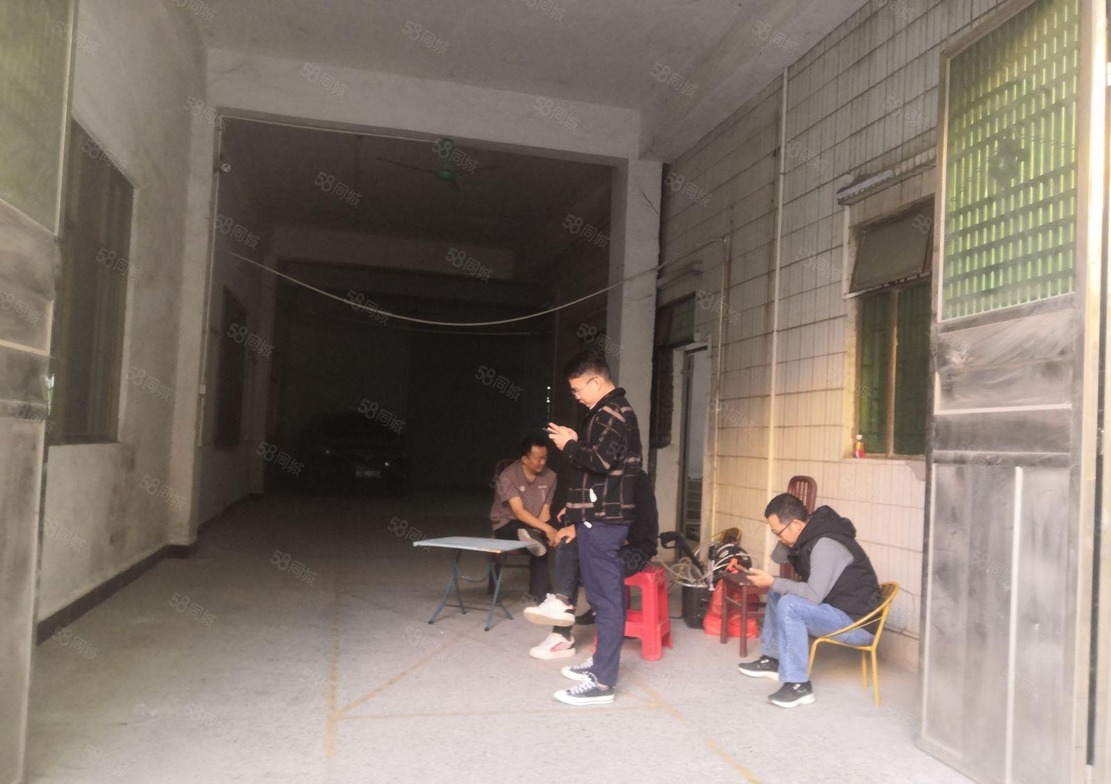 大岭山新塘村小独院低价厂房出租600平方只租8000元