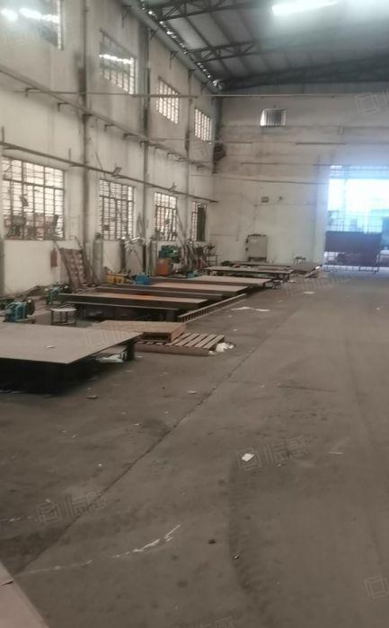 大岭山新出原房东独院钢构厂房出租