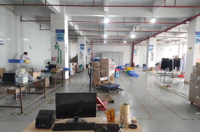 大岭山杨屋月底空出三楼1200平现成精装修工业厂房出租