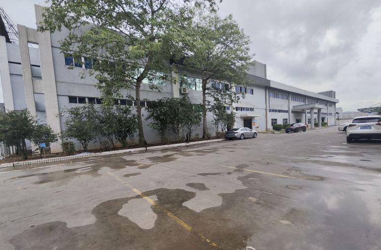 本地房东，大岭山杨屋一楼厂房出租，1000平起分租，层高6米