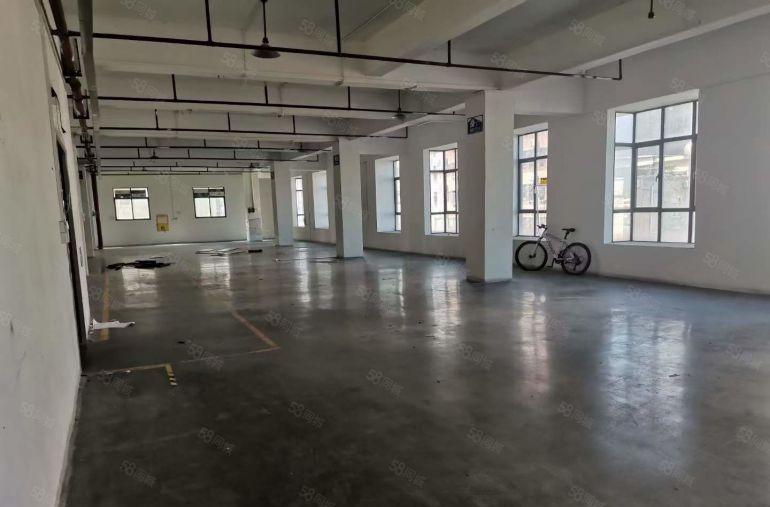 大岭山颜屋楼上精装修厂房出租办公室地坪漆低价小厂房仓库出租