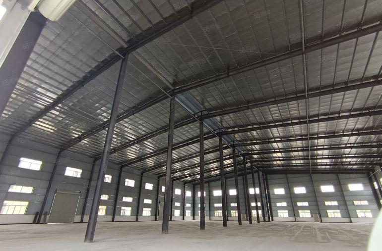 大岭山镇杨屋独院厂房出租，3500平方，有家具油性喷油环评