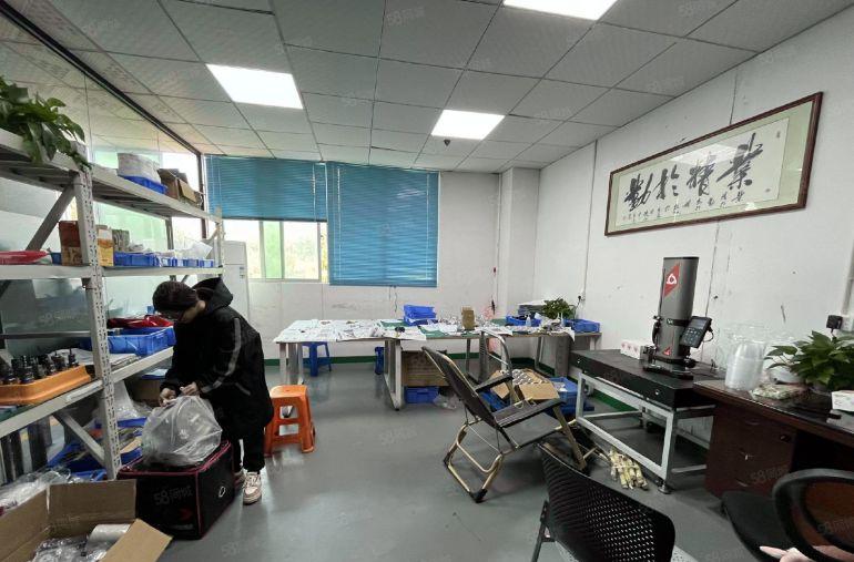 东莞大岭山原房东红本可分低价精装修厂房仓库无尘车间一楼上出租