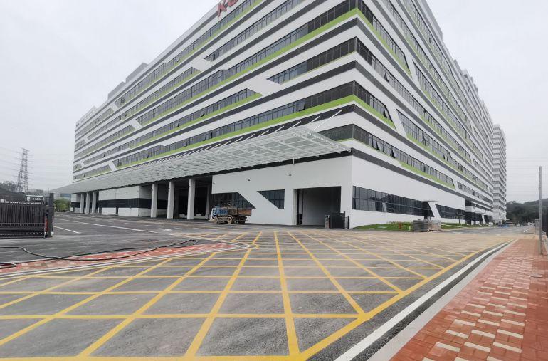 原房东9元低价甩租大岭山松山湖5千平面积实在一楼仓库厂房出租