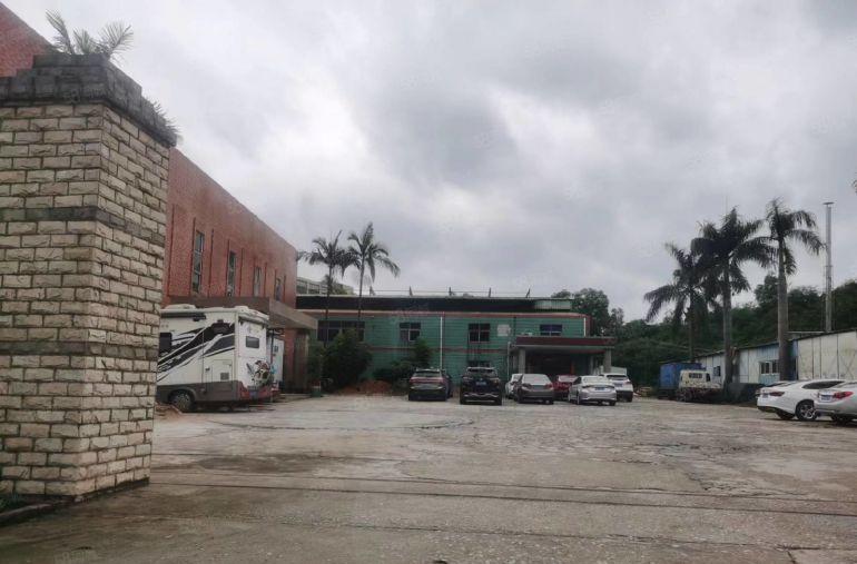 靠深圳大岭山杨屋单一层钢构厂房分租1000平方无柱子低价便宜