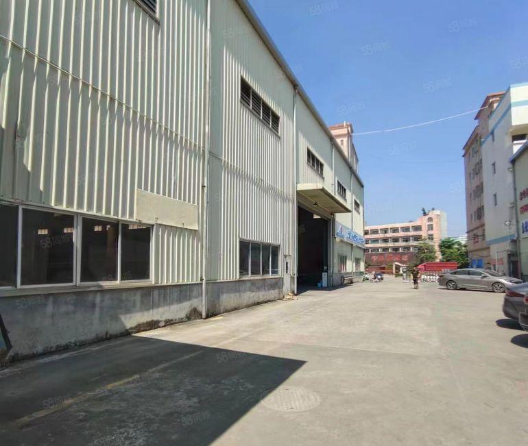 免租三个月。大岭山镇单一层钢构9m高，4000平方。