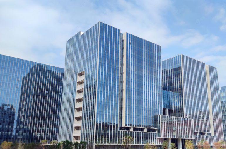 开发商直租松山湖红本高新园区全新厂房 园区配套齐全