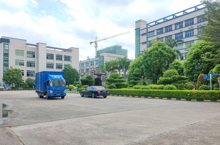 大岭山原房东花园式标准厂房现成豪华装修洁净车间，实际面积出租