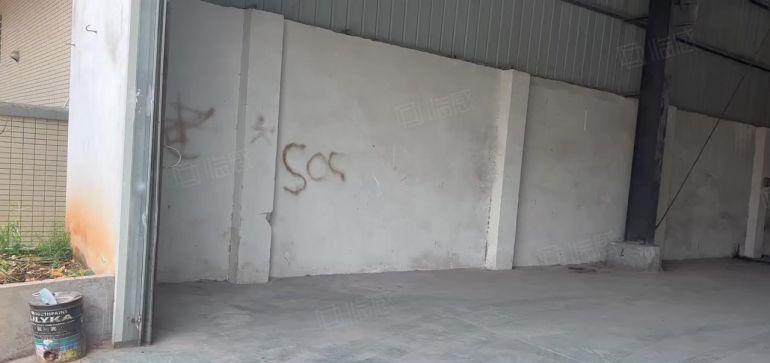 大岭山镇大沙村钢结构1500平方高度8米现成办公室低价出租