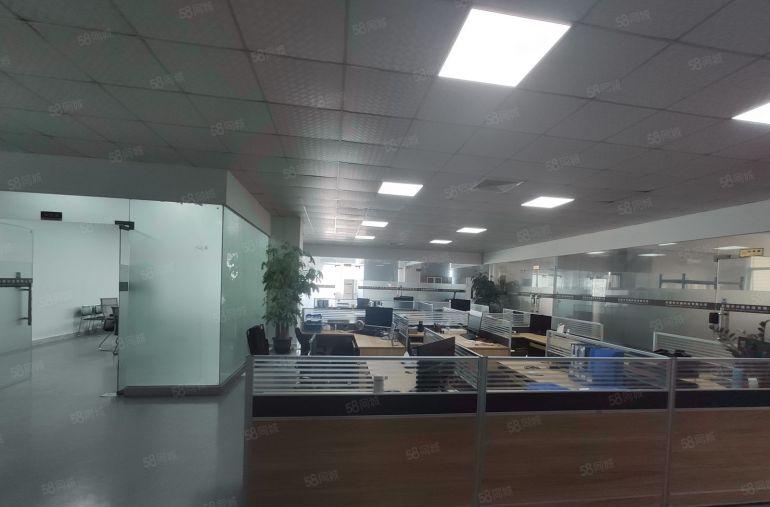 大岭山杨屋二楼2000平方精装修厂房出租