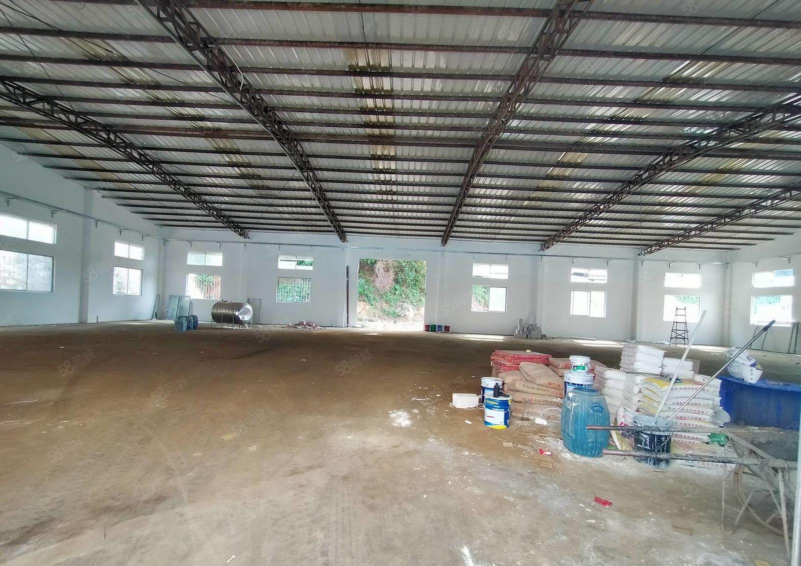 大岭山厂房出租单一层1400平方独院小厂房