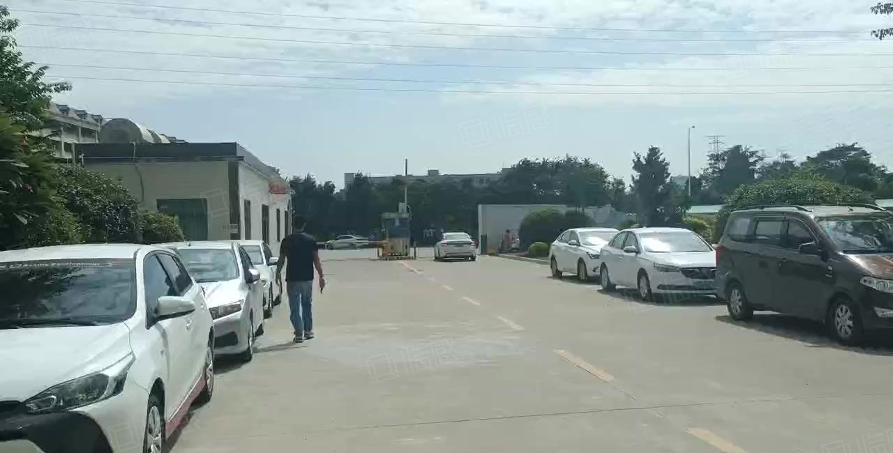 大岭山大型工业园单层5600平厂房出租可分租消防及格可办环评