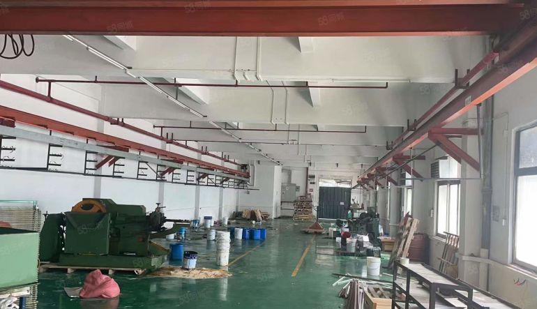 大岭山颜屋一楼厂房出租 带航车 现成装修 超低价 交通方便