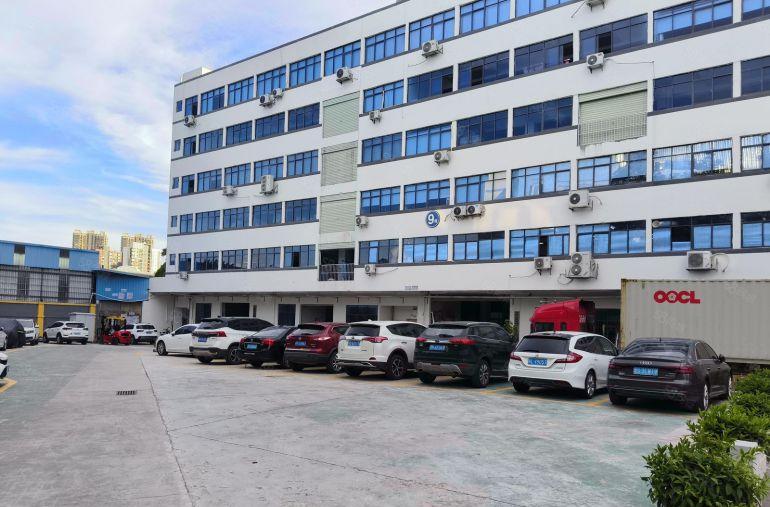 （小面积精装）大岭山工业园区厂房出租楼上640方，带地坪