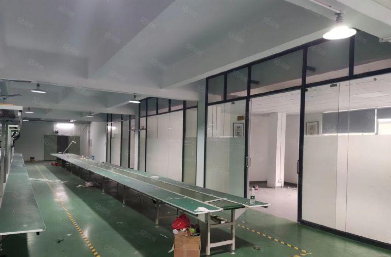 低价出租 精装修办公室大岭山镇空出标准2楼600平现成地坪漆