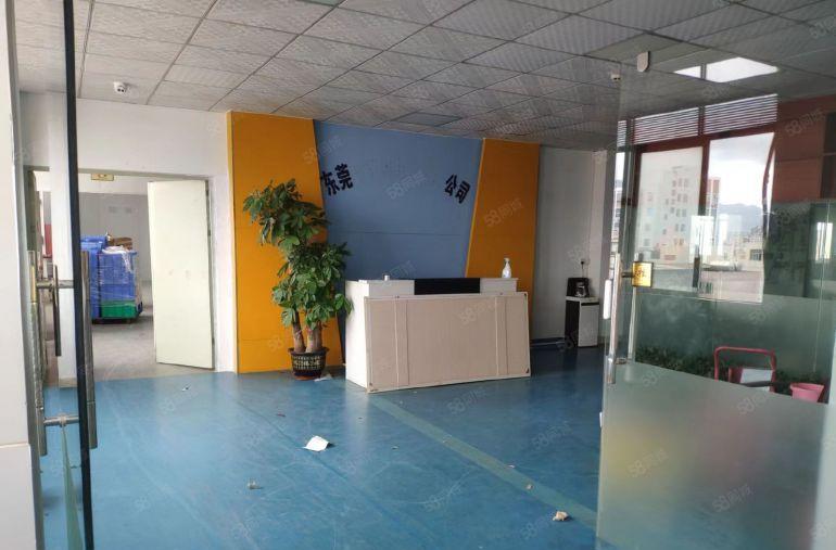 大岭山杨屋月底空出三楼1200平现成精装修工业厂房出租