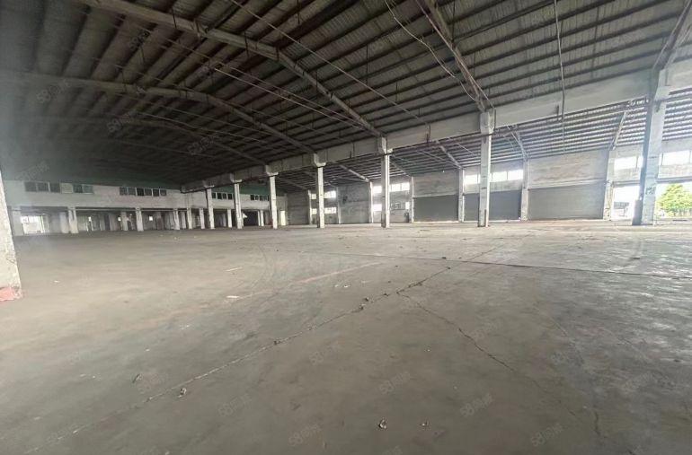 大岭山大道边滴水8米带卸货平台空地超大有污水处理设备