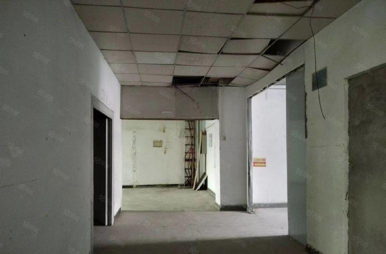 超低价  大岭山厂房出租700平 装修齐全空地大可分租