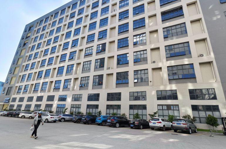 大岭山镇高新园区楼上现成装修厂房原房东直租水电齐全拎包入驻