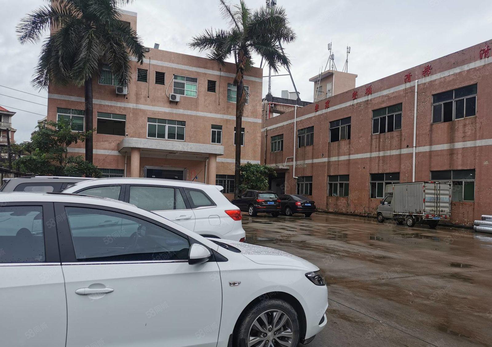 大岭山杨屋精典小独院3980平方出租，园区形象好，大小分租。