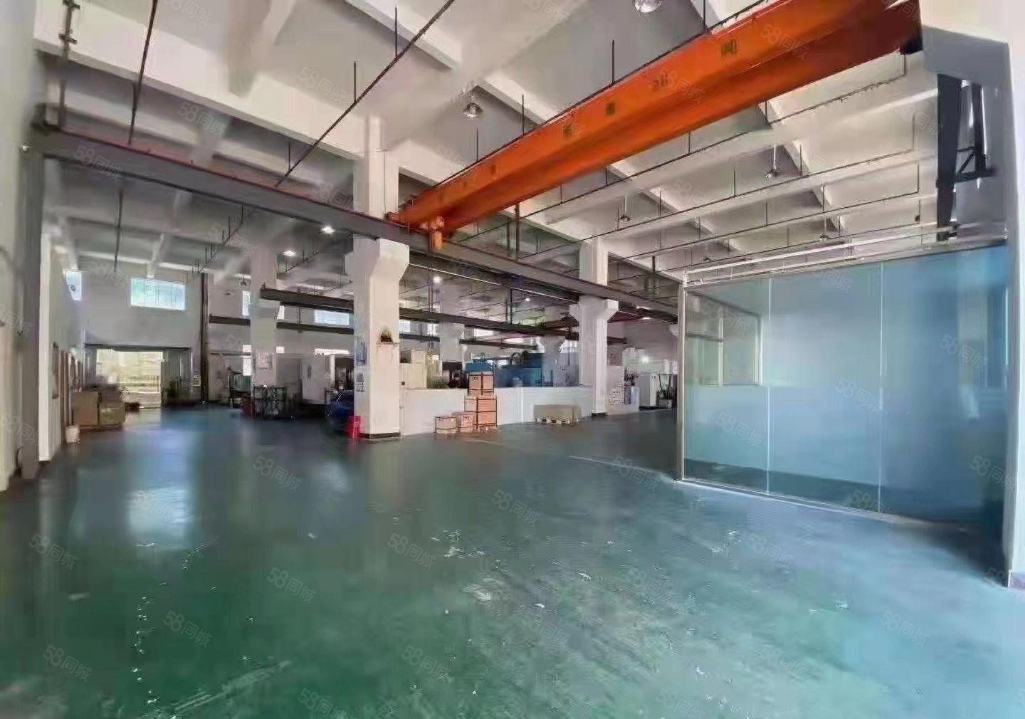 大岭山杨屋工业区新出一楼800平方，带行车7米高水电到位