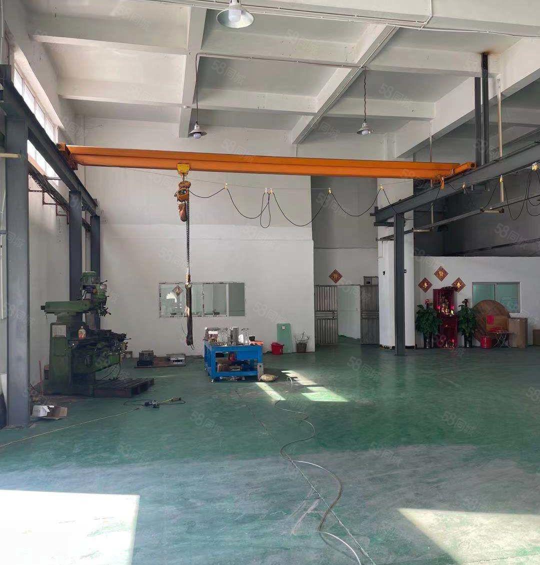 大岭山镇租客转租带行车700平厂房形象好有厂房低价可分租