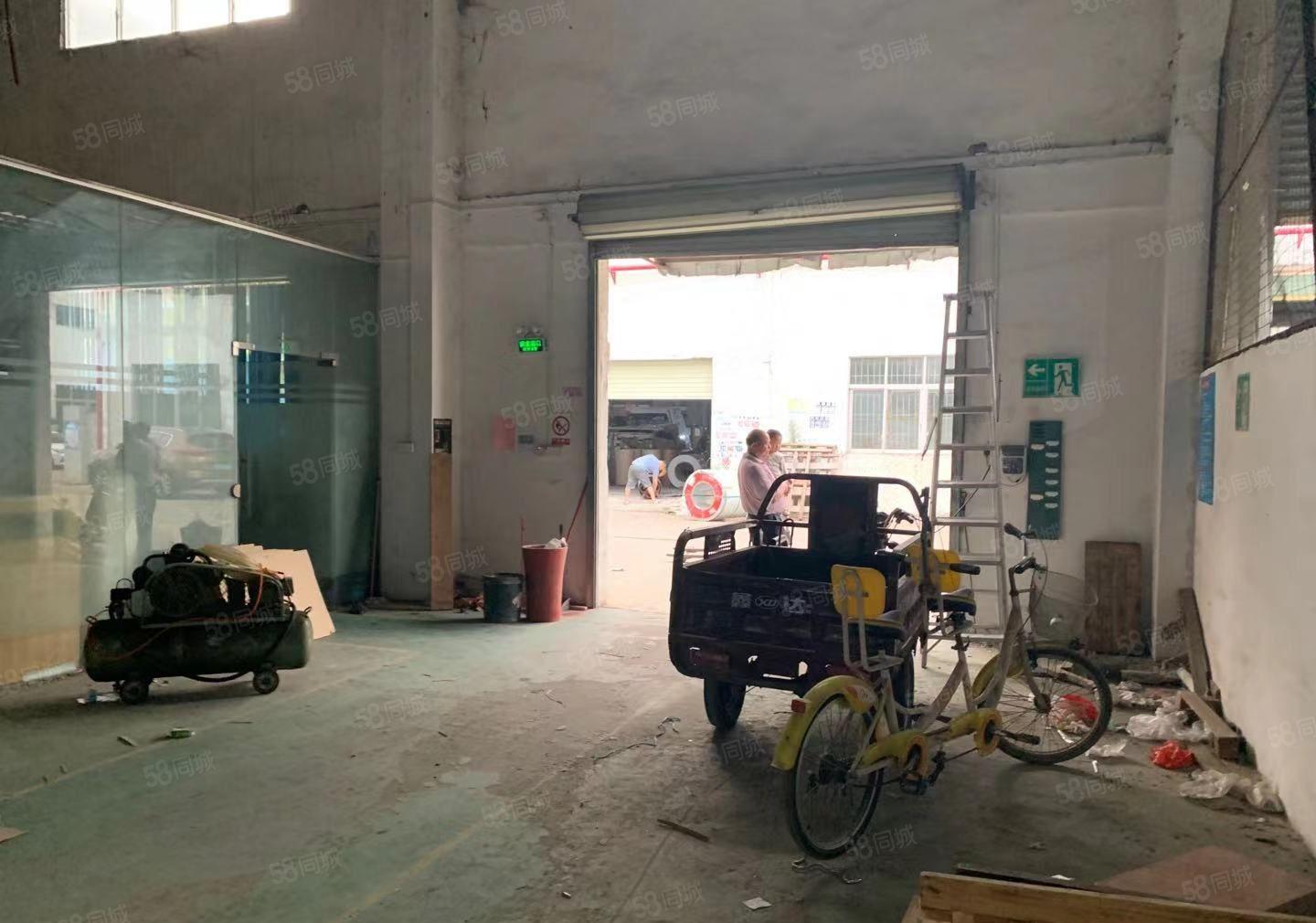 大岭山杨屋高速口附近，原房东独院厂房出租，1000平，高7米