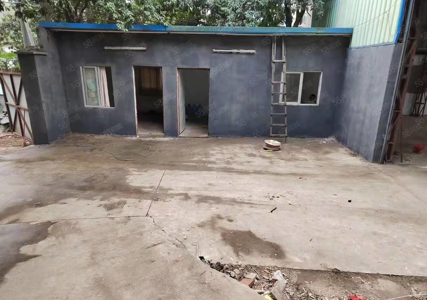 大岭山杨屋原房东低价出租独门独院单一层铁皮厂房 配套齐全