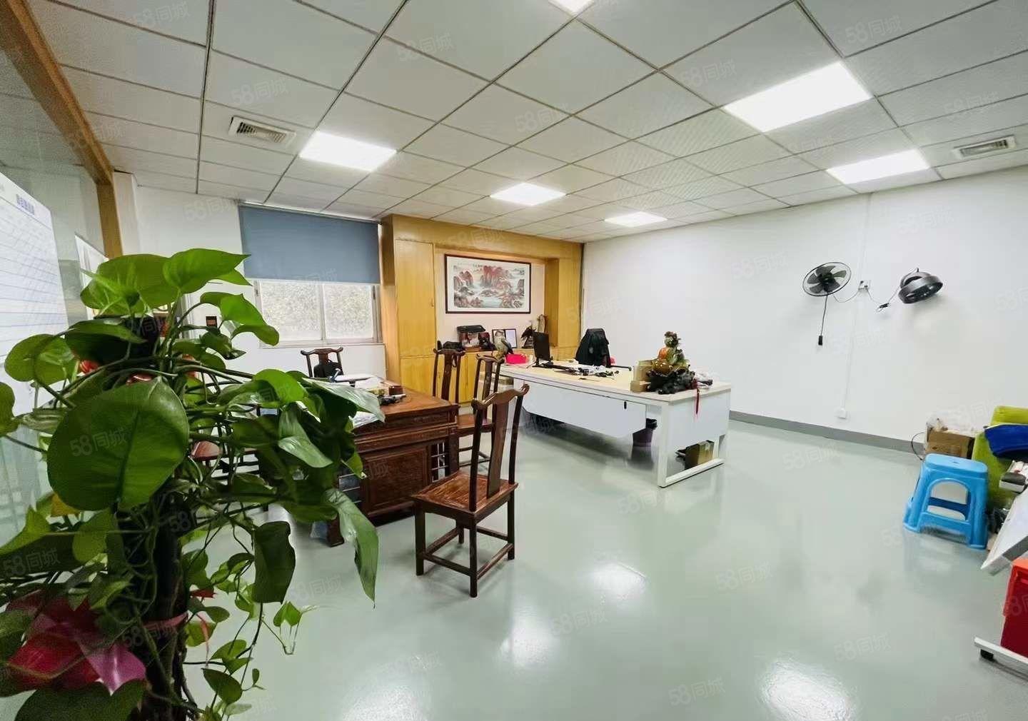 大岭山高速口1公里 颜屋工业区厂房出租 1000平 豪华装修