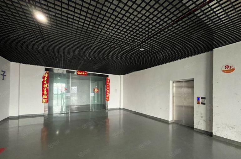 大岭山镇鸡翅岭村楼上1800平精装修带现成水电低价出租