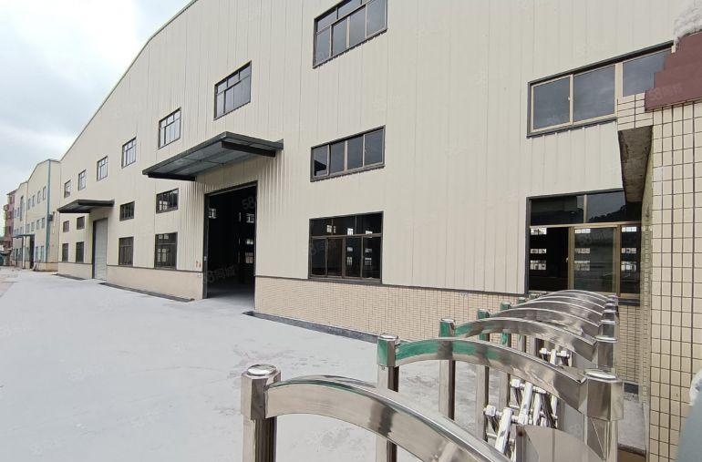 大岭山镇杨屋独院厂房出租，3500平方，有家具油性喷油环评