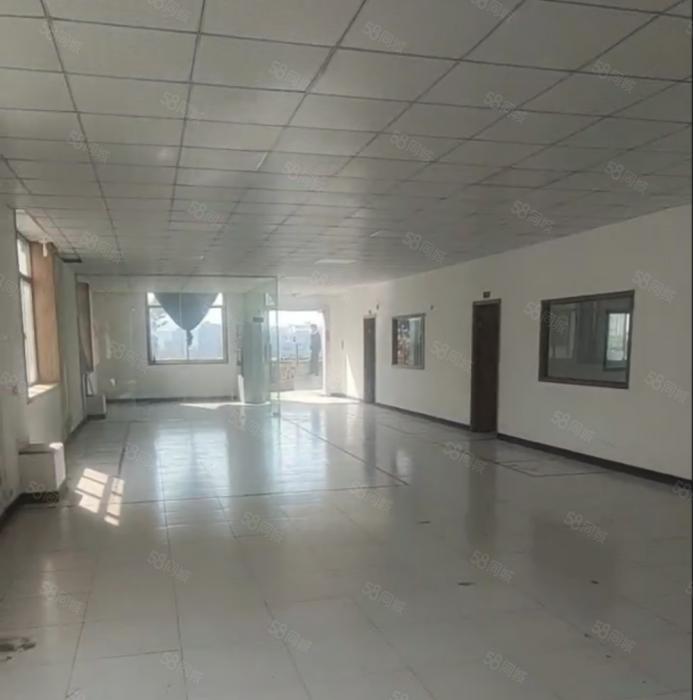 大岭山楼上小面积精装修厂房出租低价仓库出租