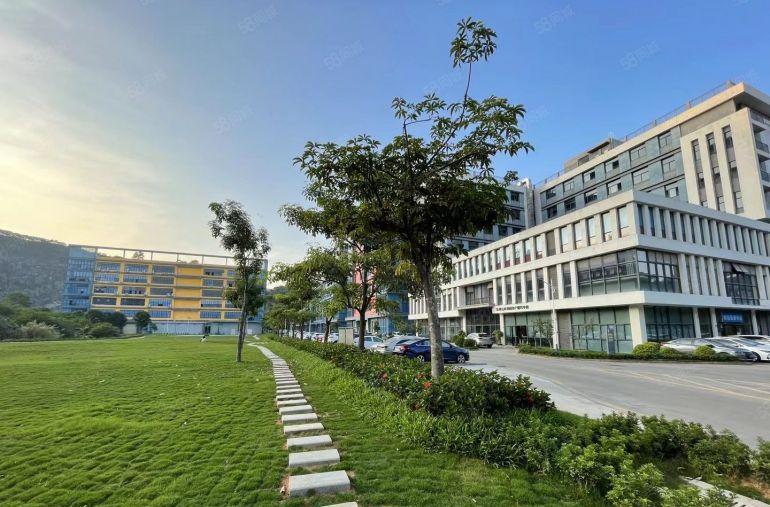 大岭山镇工业园区3200平 滴水11米 水电齐全 精装修