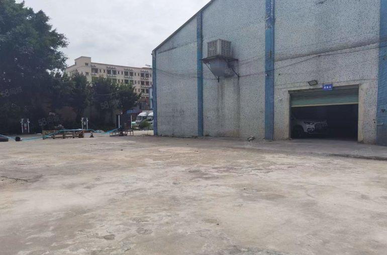 大岭山石大路边厂房出租 厂房600平，空地600平 超低价